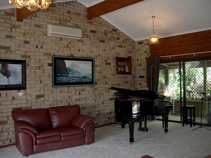 Lot 100/- Onkaparinga Valley Road, Woodside SA 5244