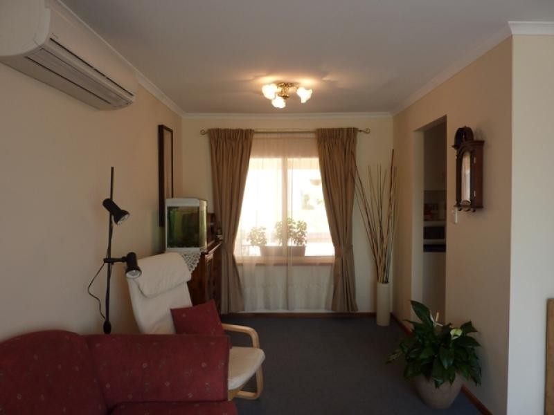 98 Grevillea Way, Woodside SA 5244