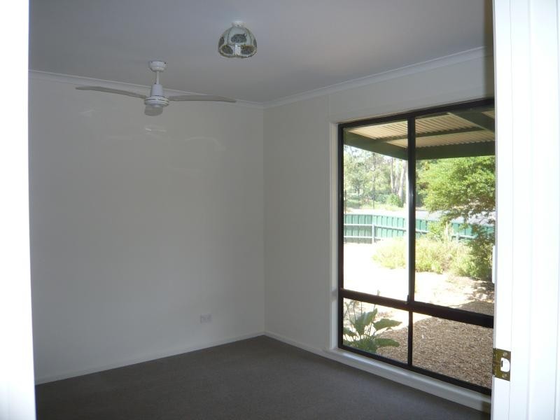 7 showground Road, Mount Pleasant SA 5235