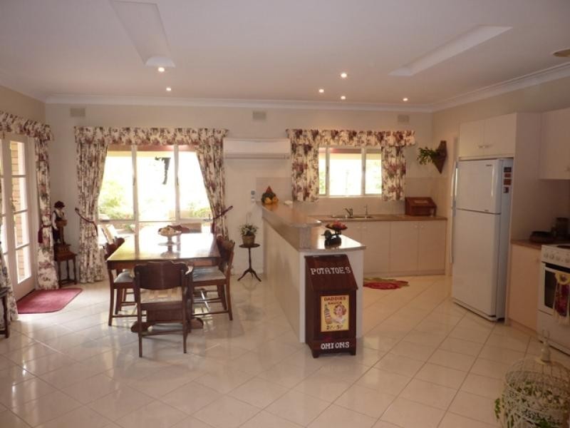 10 Ridge Road, Lobethal SA 5241