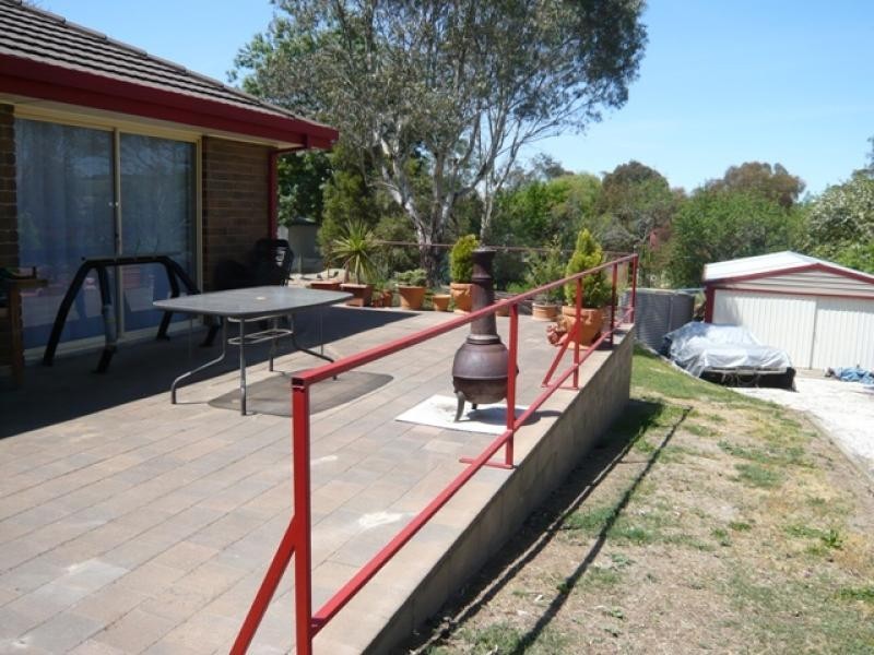 8 Ferdinand Street, Springton SA 5235