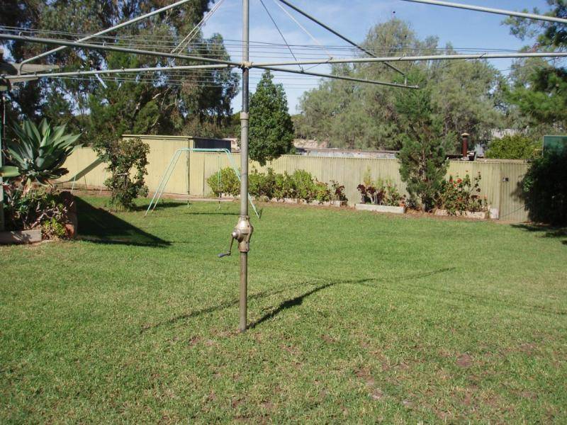 8 MALE ROAD, Mannum SA 5238