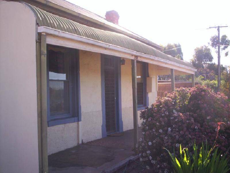 3 SCHUETZE STREET, Mannum SA 5238