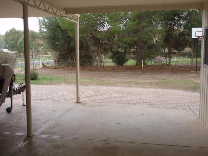 25 Rob Loxton Road WALKER FLAT via, Mannum SA 5238