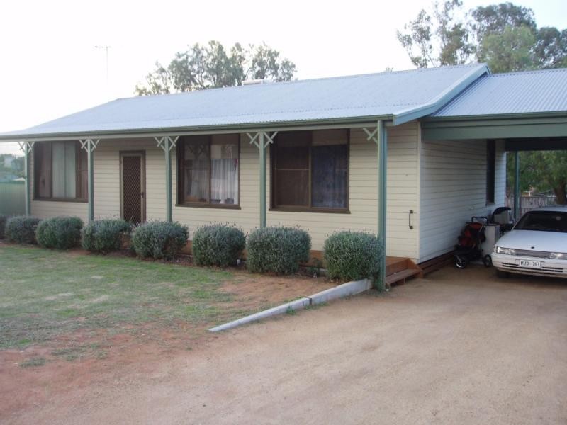11 Arnold Street, Mannum SA 5238