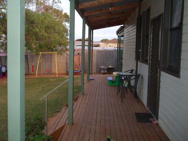 11 Arnold Street, Mannum SA 5238