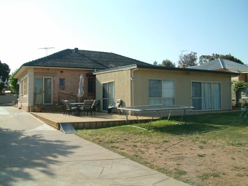 24 Rudolf Street, Mannum SA 5238