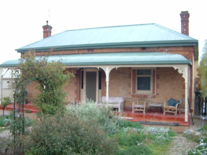 24 King George Street, Mannum SA 5238