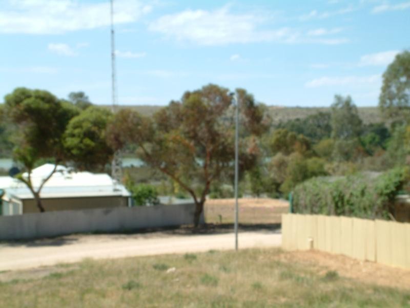Lot 64/ Tom Groggin Drive YOUNGHUSBAND via, Mannum SA 5238