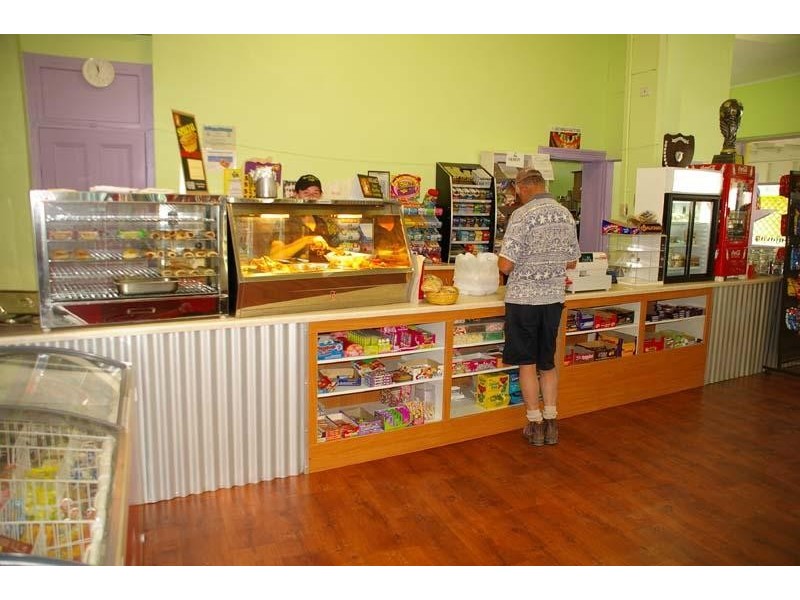 16 Main Street, Minlaton SA 5575