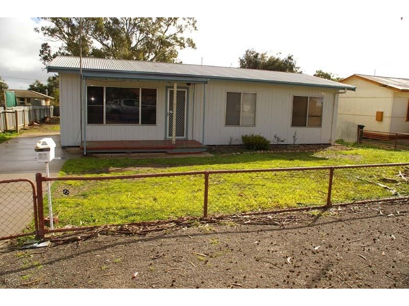 27 Eighth Street, Minlaton SA 5575