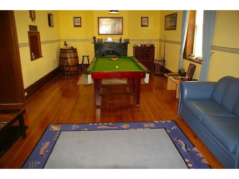 8 Cross Street, Edithburgh SA 5583