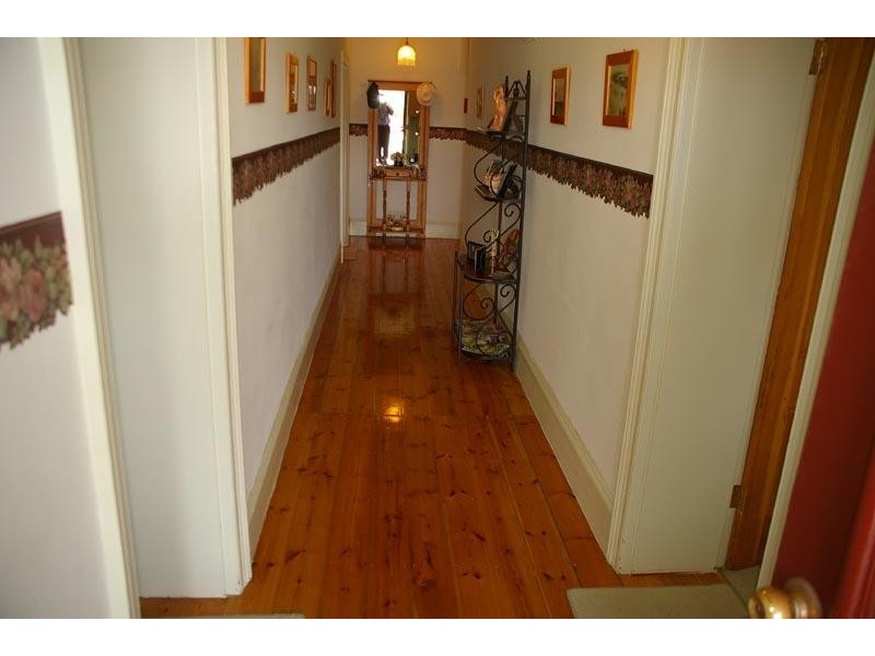 8 Cross Street, Edithburgh SA 5583