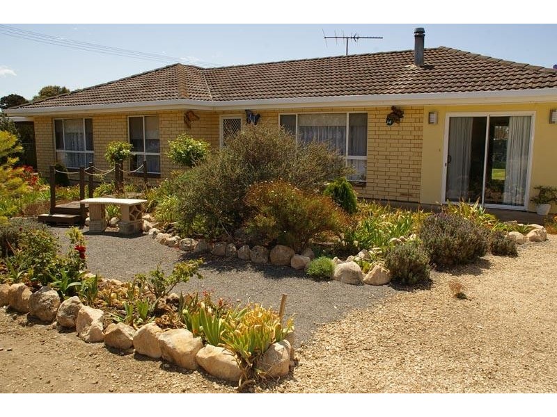 14 Third Street, Wool Bay SA 5575