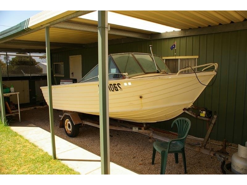 14 Third Street, Wool Bay SA 5575