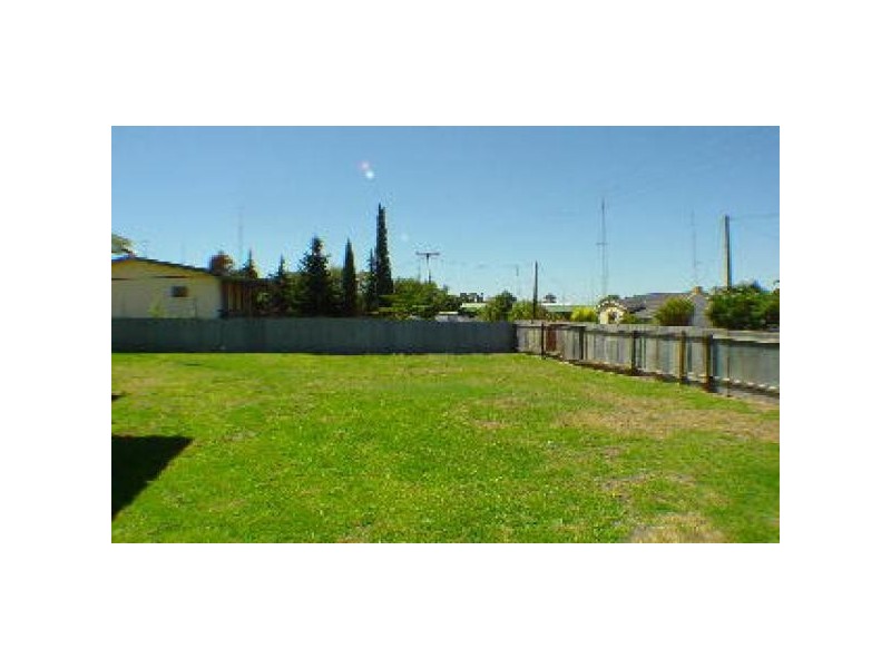 20 Stuckey Street, Moonta Bay SA 5558