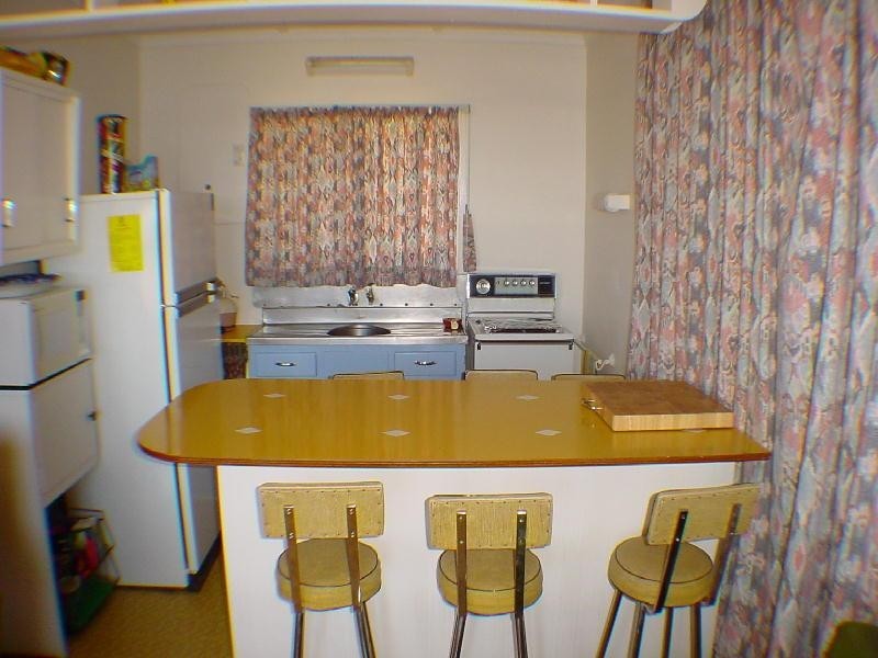 4 Randolph Street, Port Hughes SA 5558