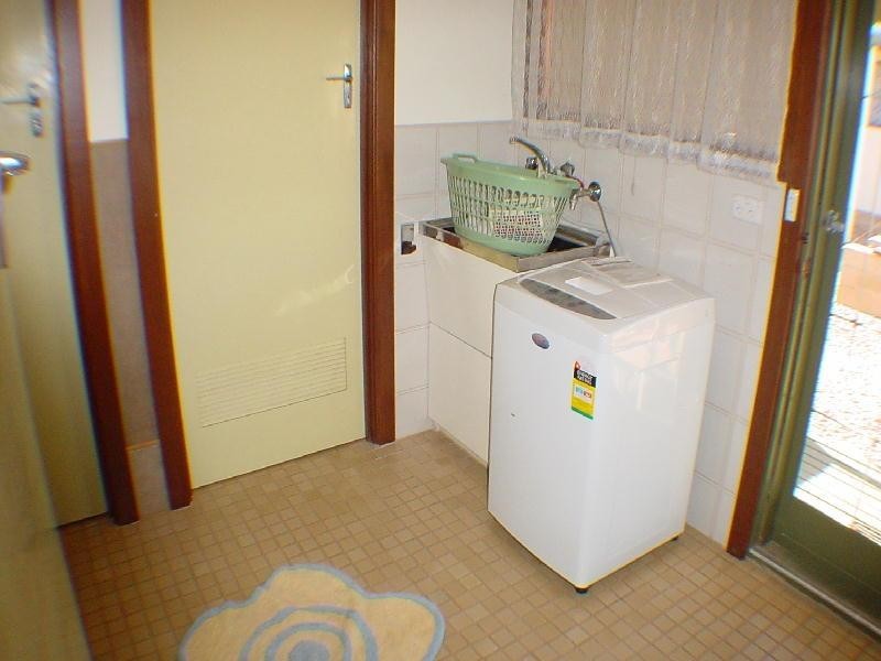 7 Carlisle Street, Moonta Bay SA 5558