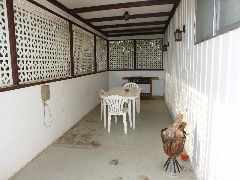 17 Randolph Street, Port Hughes SA 5558