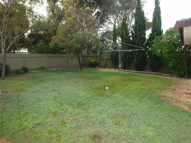 17 Randolph Street, Port Hughes SA 5558