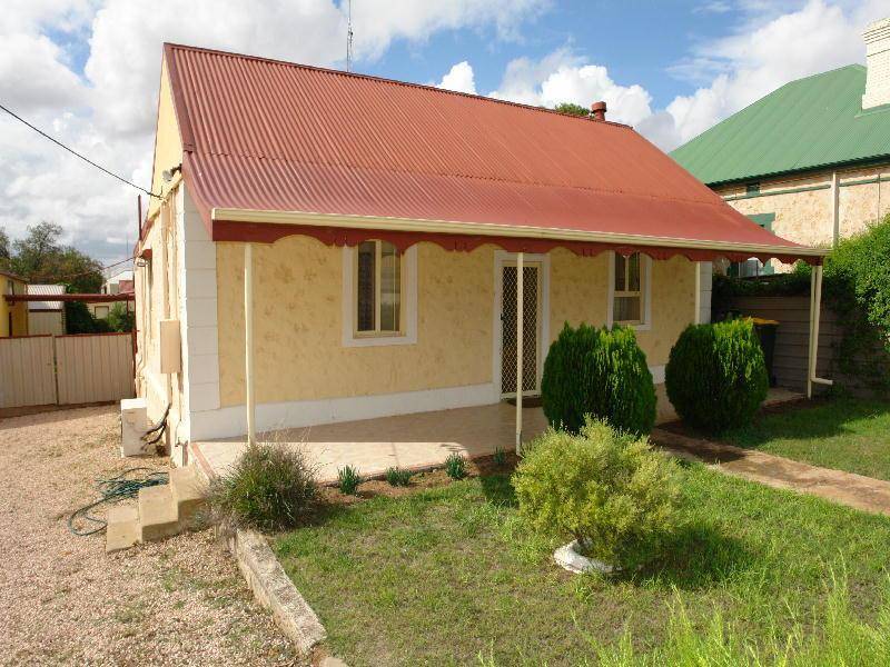 33 MILNE TERRACE, Moonta SA 5558