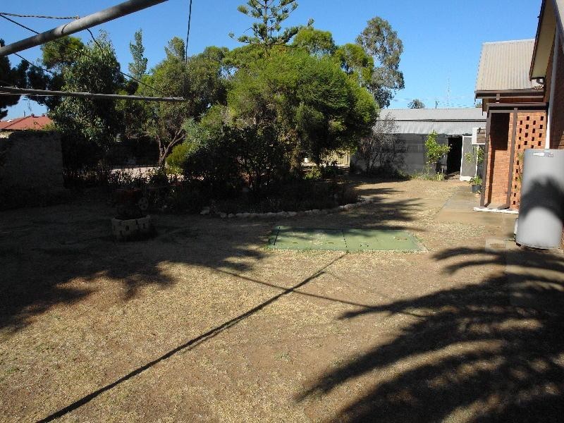 24 First Street, North Moonta SA 5558