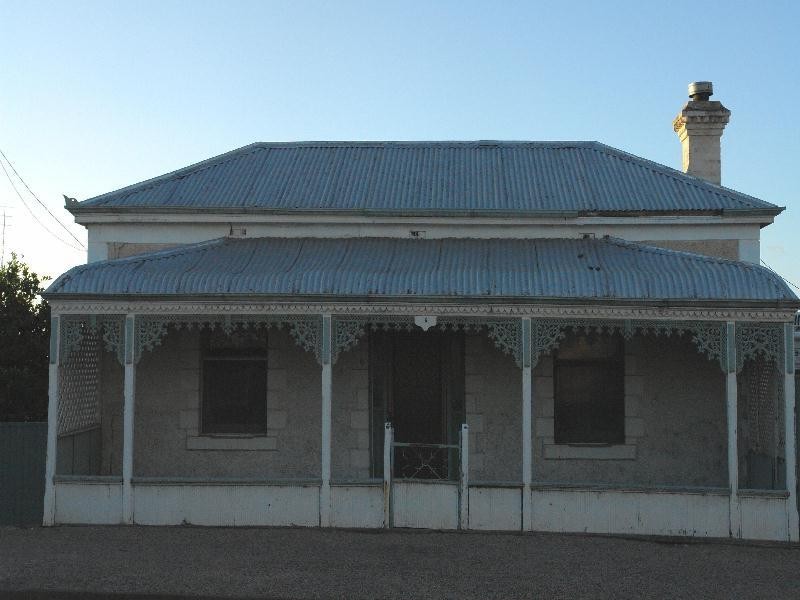 6 HENRY STREET, Moonta SA 5558