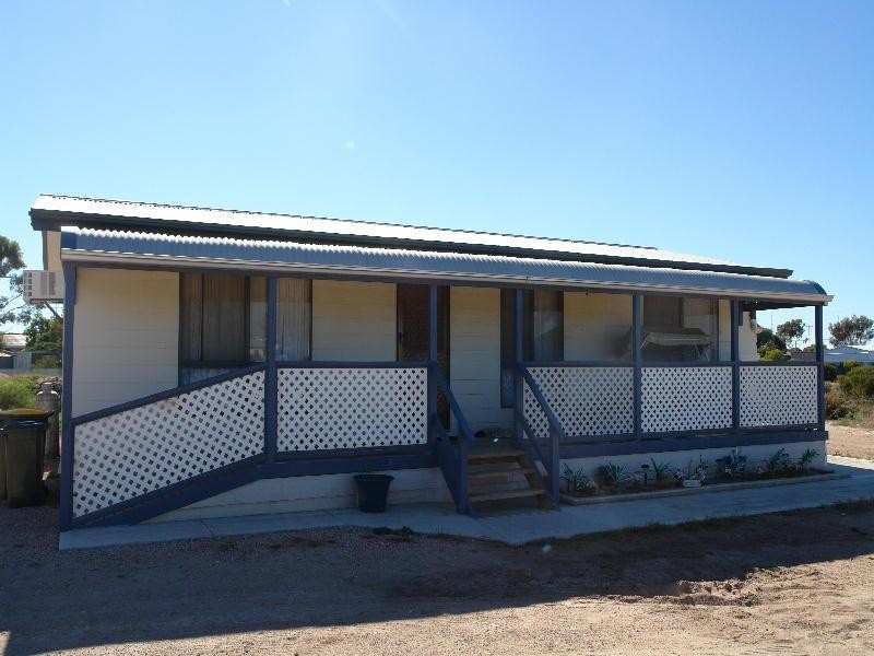 15 MOONTA ROAD, Moonta Bay SA 5558