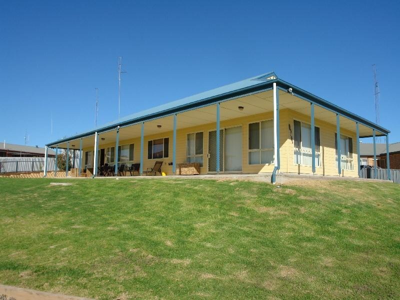 7 Cowling Court, Port Hughes SA 5558