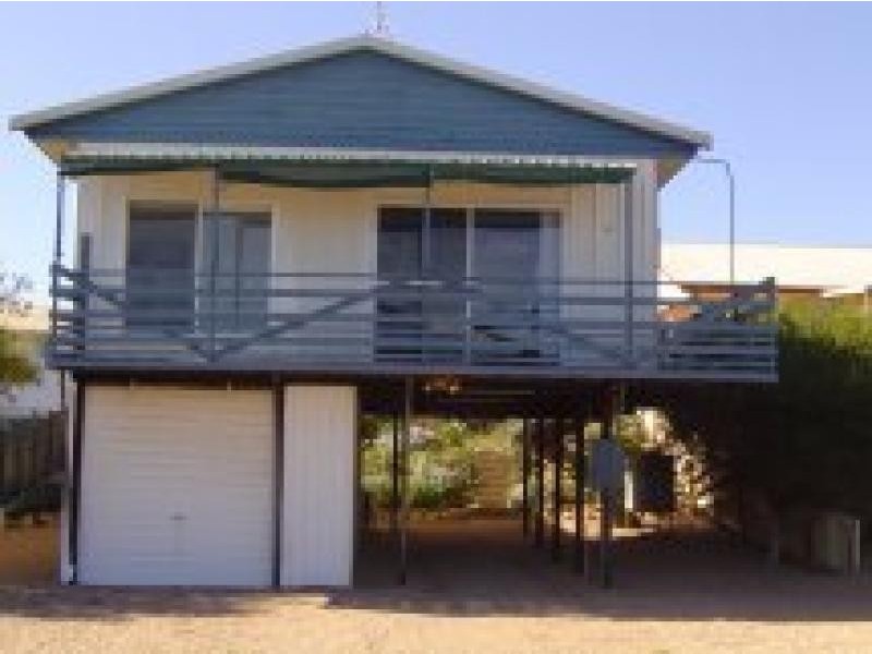 9 Esplanade, Wallaroo SA 5556