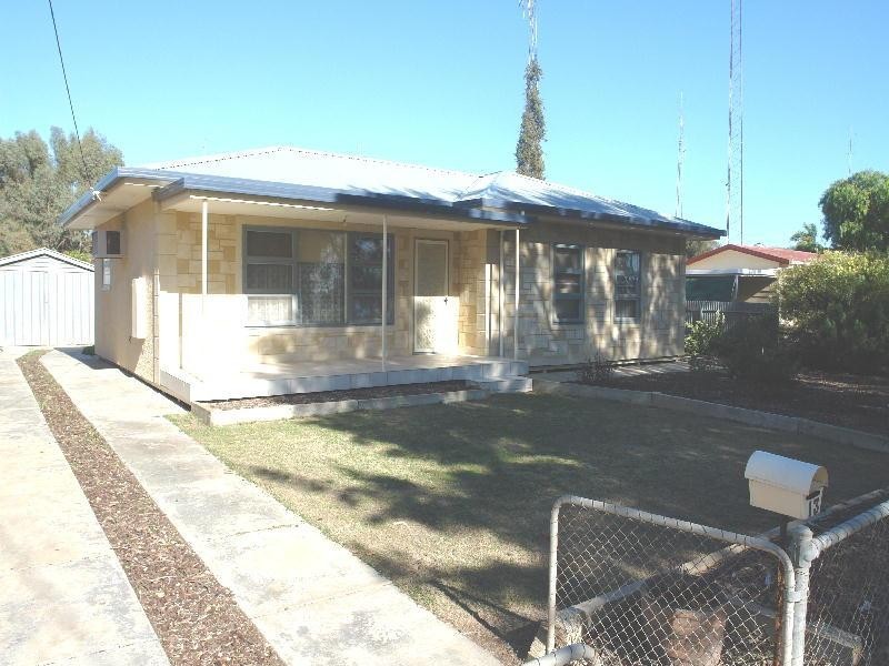 13 BAY ROAD, Moonta Bay SA 5558