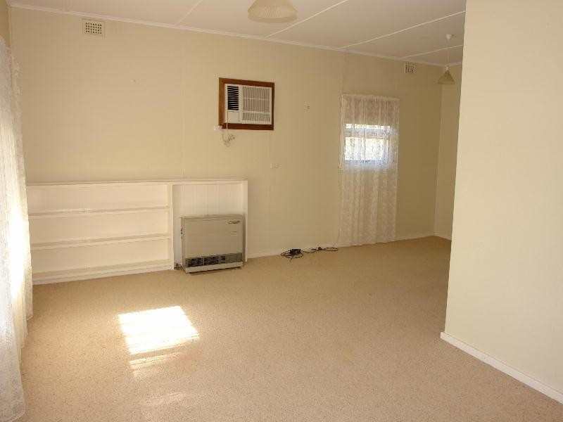 13 BAY ROAD, Moonta Bay SA 5558