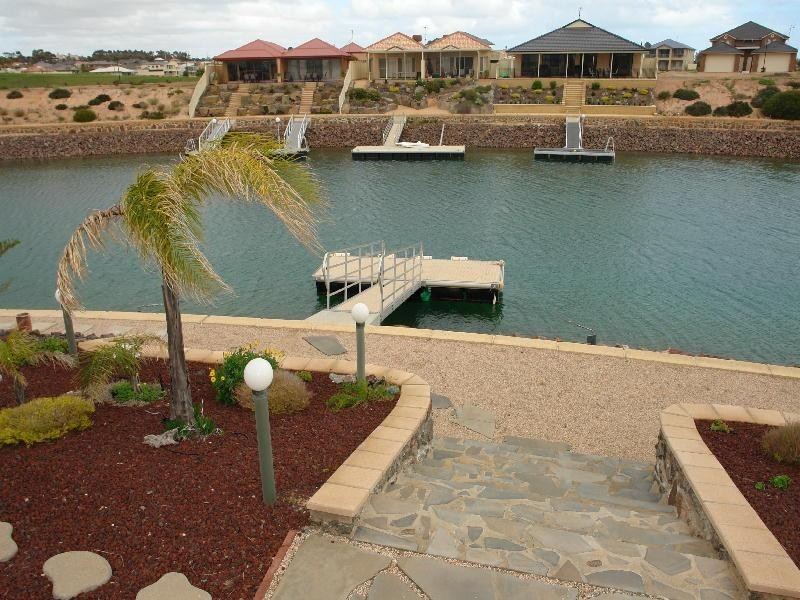 14 Spinnaker Court, Wallaroo SA 5556