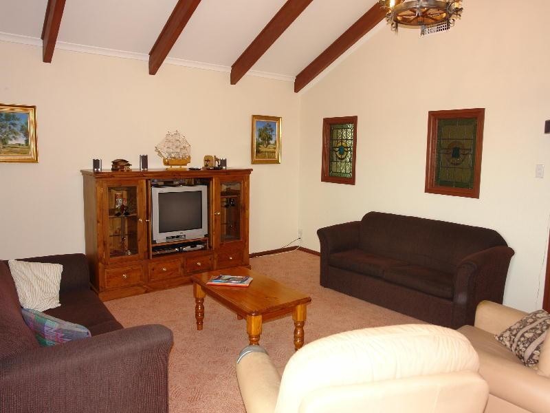 14 Spinnaker Court, Wallaroo SA 5556