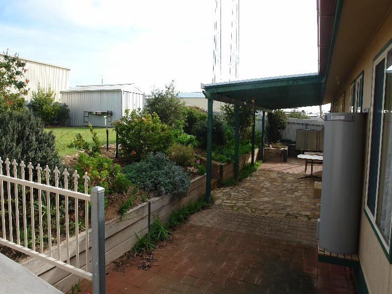 64 Narangga Terrace, Moonta Bay SA 5558