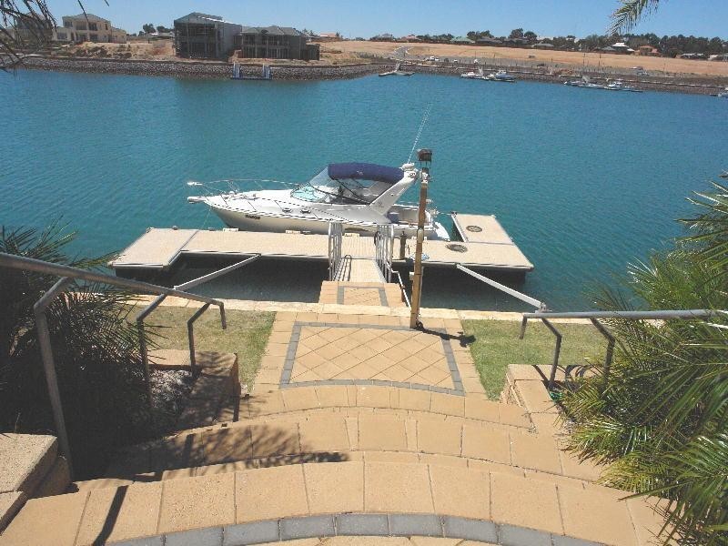 52 Pamir Court, Wallaroo SA 5556