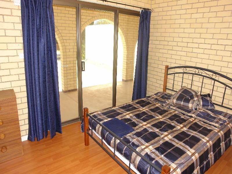 4 Narangga Terrace, Moonta Bay SA 5558