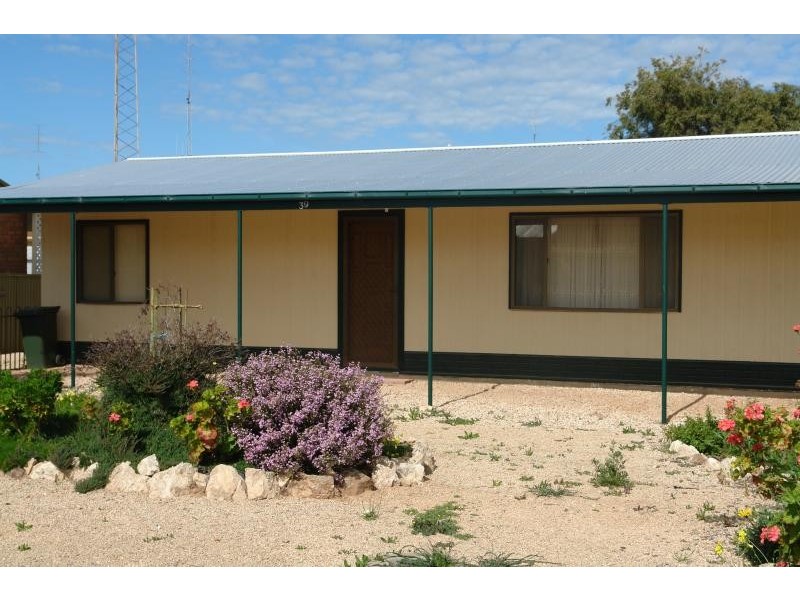 39 Woodford Drive, North beach, Wallaroo SA 5556