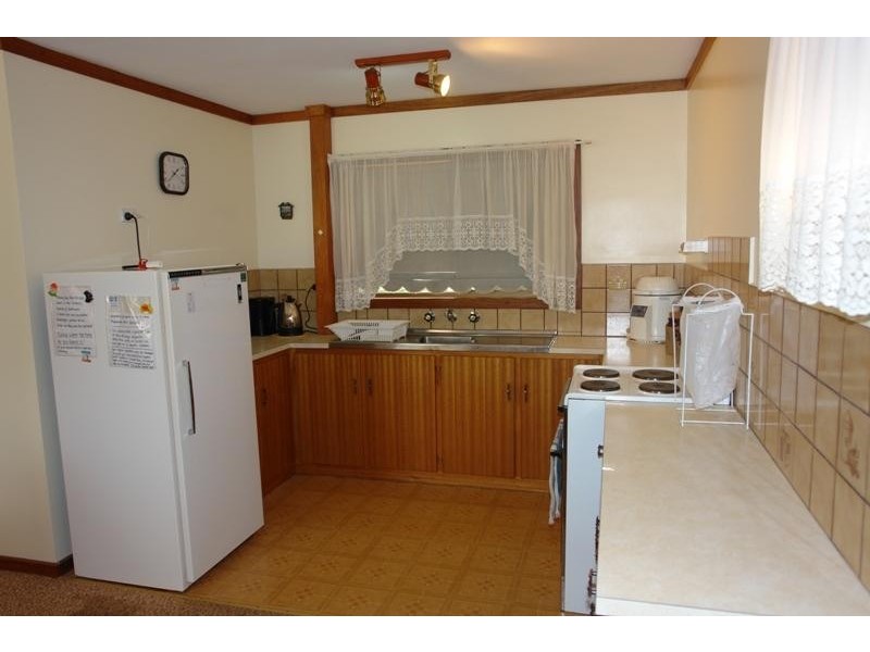 39 Woodford Drive, North beach, Wallaroo SA 5556