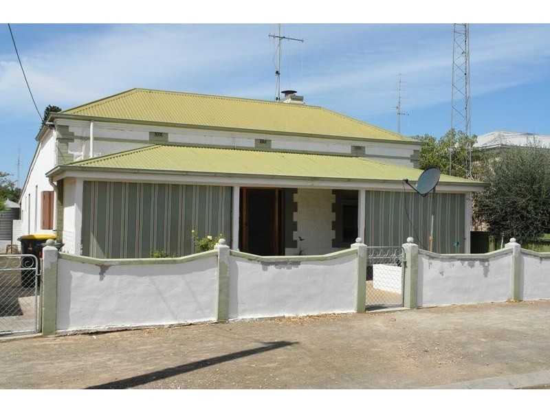 11 Stirling Street, Wallaroo SA 5556