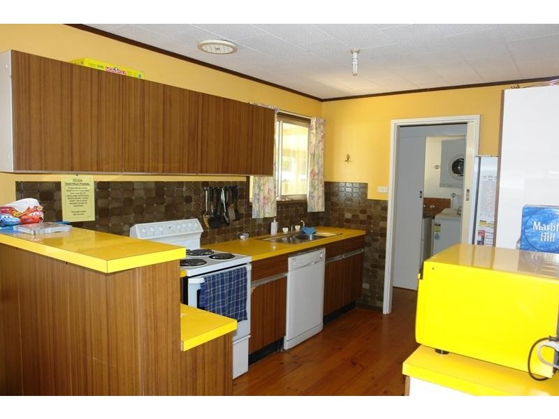 3 Alice Street, Moonta Bay SA 5558