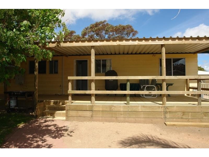 3 Alice Street, Moonta Bay SA 5558
