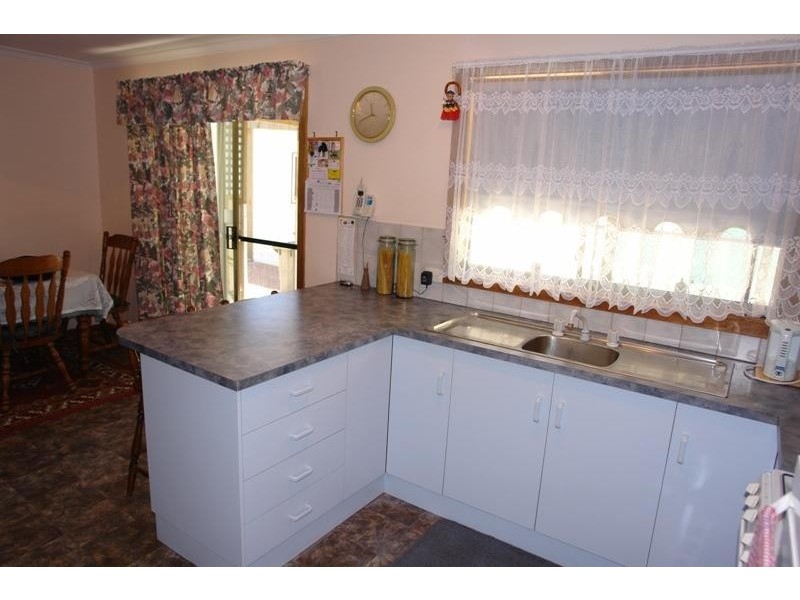 43 Cambridge Street, Moonta Bay SA 5558