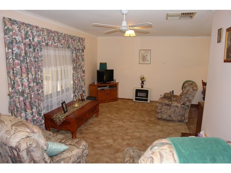 43 Cambridge Street, Moonta Bay SA 5558