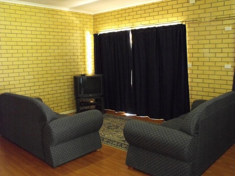 4 Narangga Terrace, Moonta Bay SA 5558