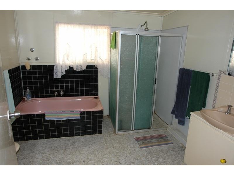 76 Caroline Street, Moonta SA 5558
