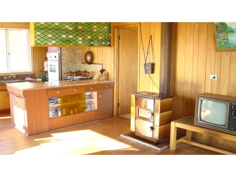 23-25 MANWURTA ST, Port Clinton SA 5570