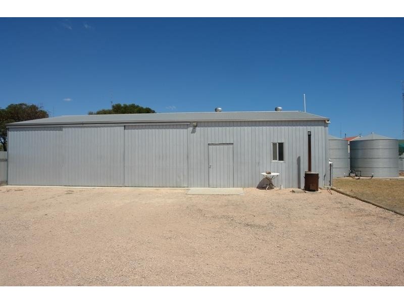 26 North Terrace, Moonta Bay SA 5558