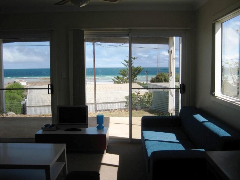 2 Reserve Drive, North Beach, Wallaroo SA 5556