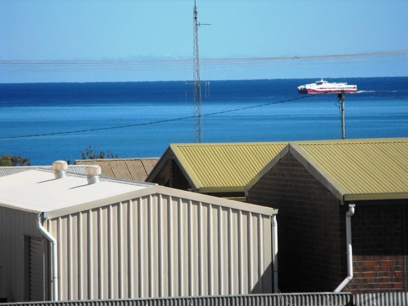 4 Farrell Road, North Shores, Wallaroo SA 5556